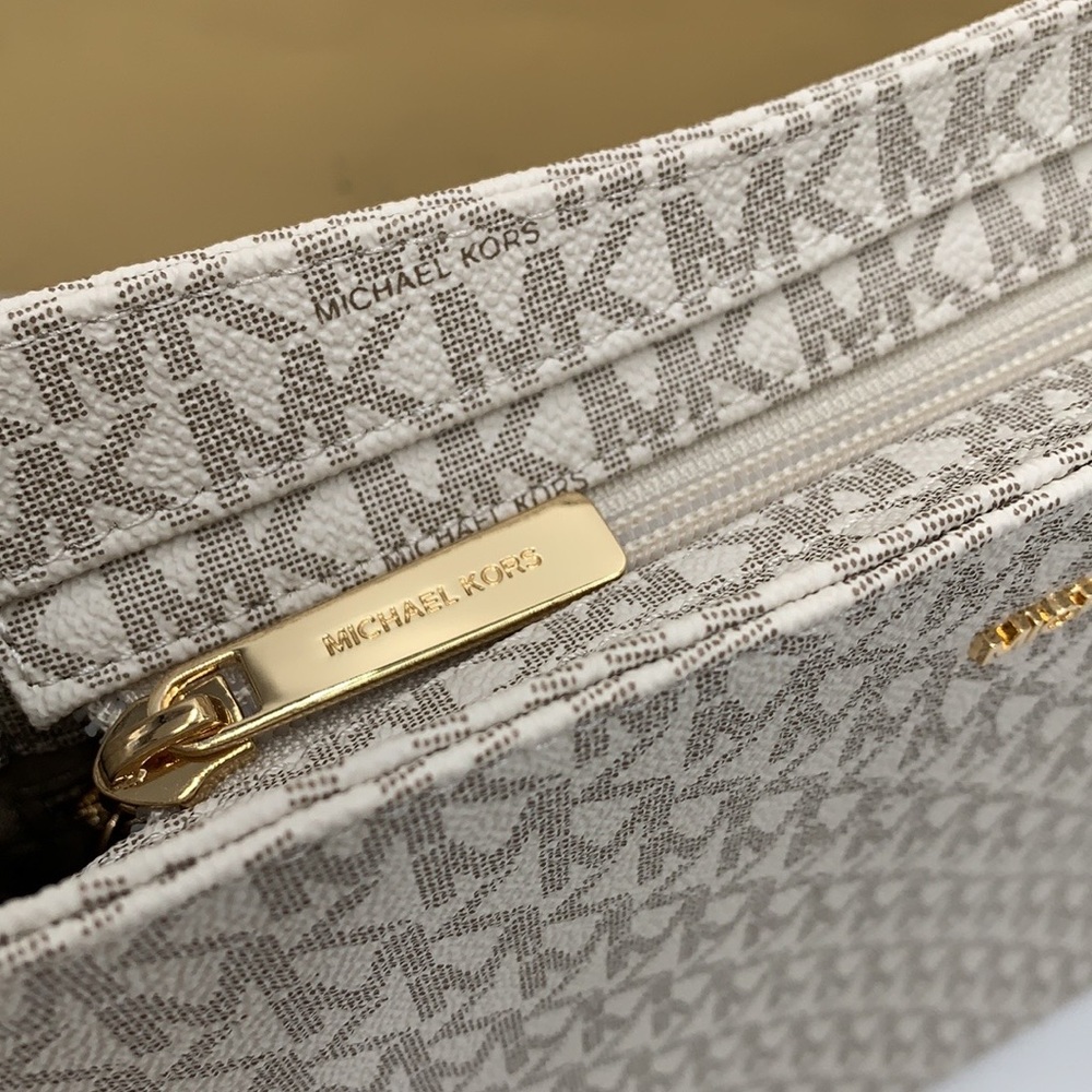 MICHAEL KORS JET SET TRAVEL LARGE MESSENGER LIGHT CREAM MULTI - Picture 14 of 16